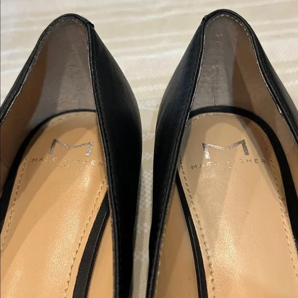 Marc Fisher Leather Flats size 7.5 women’s - Picture 4 of 9